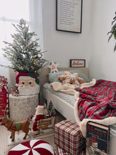 Load image into Gallery viewer, Traditional Red Plaid Fleece Blanket - PRE ORDER (6919647658050)