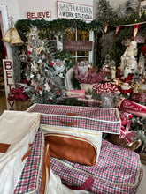 Load image into Gallery viewer, Pre Order - Luxe Gift Wrap Storage - CREAM (6748695625794)