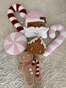 PRE ORDER - Gingerbread Man Cushion (6822215188546)