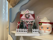 Load image into Gallery viewer, 4319090 Pink Lighted House (7549340287042)
