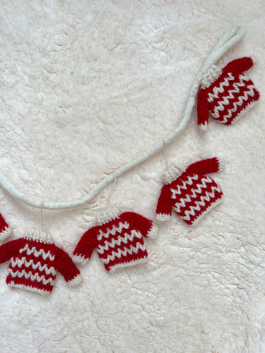 Knit Wool Sweater Garland (6979283779650)