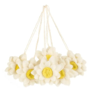 Hanging Daisies Ornament (7050769596482)