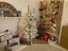 Load image into Gallery viewer, 4.5 Foot Flocked Snake Light Tree