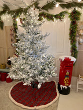 Load image into Gallery viewer, Red Tartan - Tree Skirt (6957700677698)