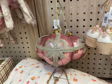 Load image into Gallery viewer, High Shine Pink Bow Bauble (7549343924290)
