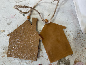 G4406642 - 4' Gingerbread House Garland-Last One! (7360717750338)