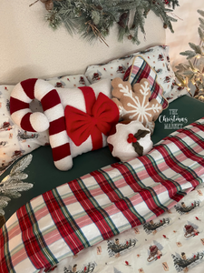 Whimsical Christmas Sleigh & Tartan Quilt Set (6939652063298)