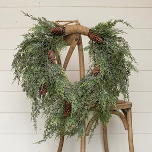 G201771 - 28" Dark Green Cedar & Cones Hanging Wreath (6923620515906)