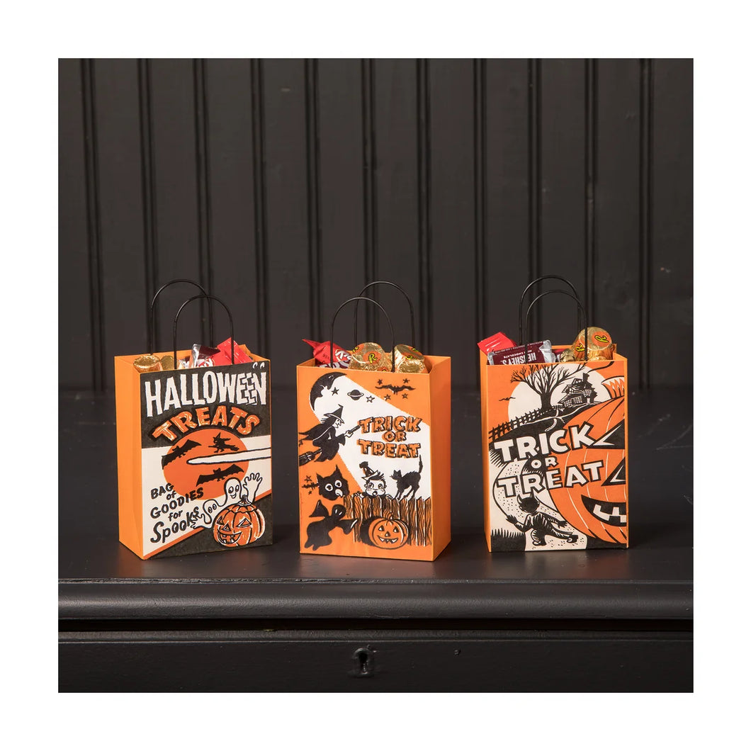 TF0136 - Tin Halloween Treat Bag Assorted (6952756478018)