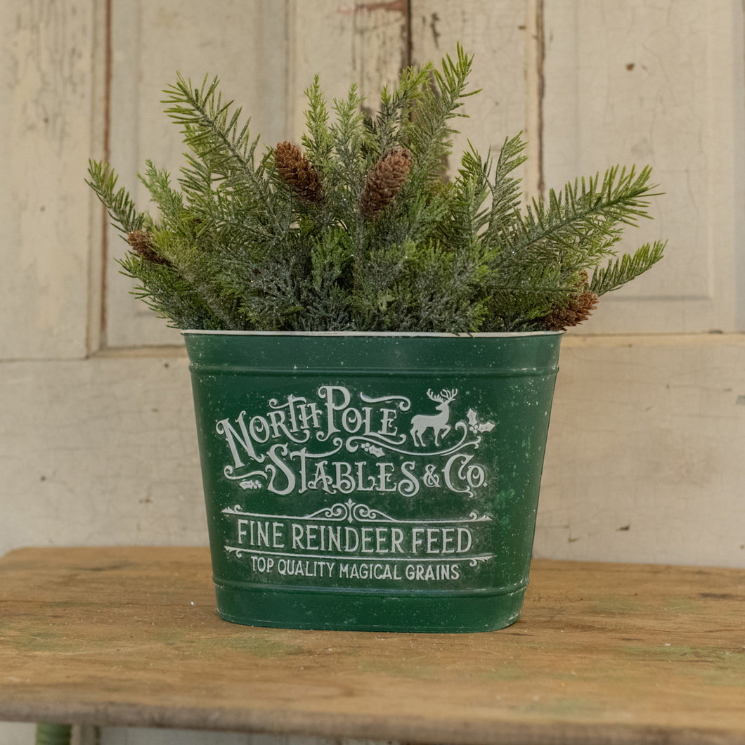 BF206181 - North Pole Stables Bucket (6874927562818)
