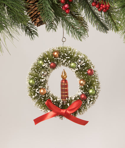 LC2469 - Traditional Candle in Wreath Ornament (6912506101826)