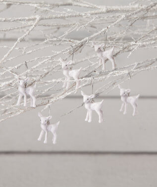 LC8371 - Winter Fawn Mini Ornament (4671514083394)