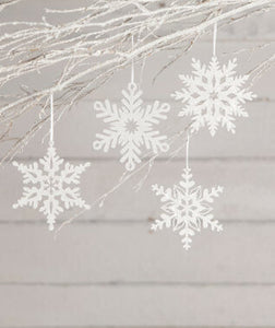 RL8926 - Winter Glittered Snowflake Ornament (4671609569346)