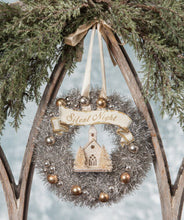 Load image into Gallery viewer, SN7456 - Peaceful Wreath (4671640961090)