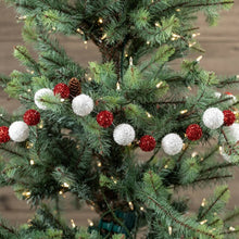 Load image into Gallery viewer, WS182394 - Red &amp; White Snowball Garland (6719984304194)
