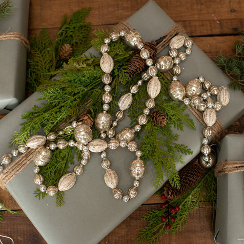 WS192338 - 6' Silver & White Glass Bead Garland (6864035479618)