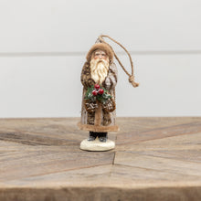 Load image into Gallery viewer, WS202346 - 6&quot; Snow Shoe Belsnickle (6866265473090)