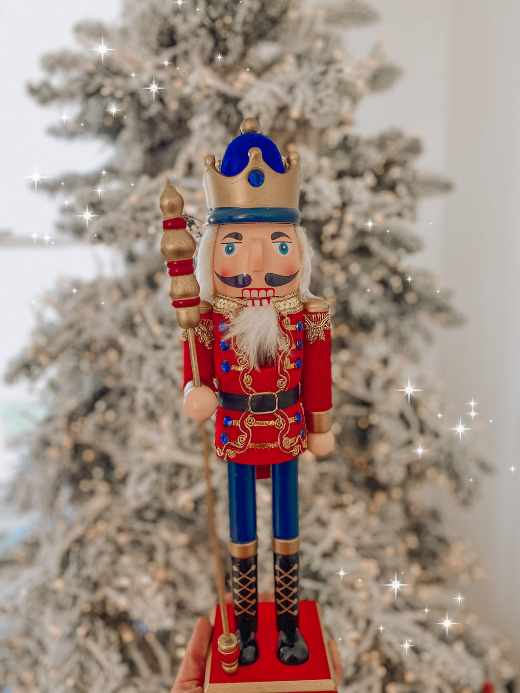 Traditional King Nutcracker (4548621598786)
