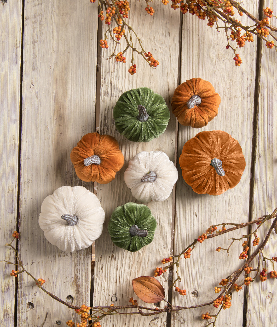 LC1645 - Elegant Velvet Fall Pumpkins Set of 7 (6743985848386)