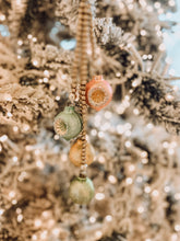 Load image into Gallery viewer, LC9563 - Pastel Dangle Ornament (4671539937346)