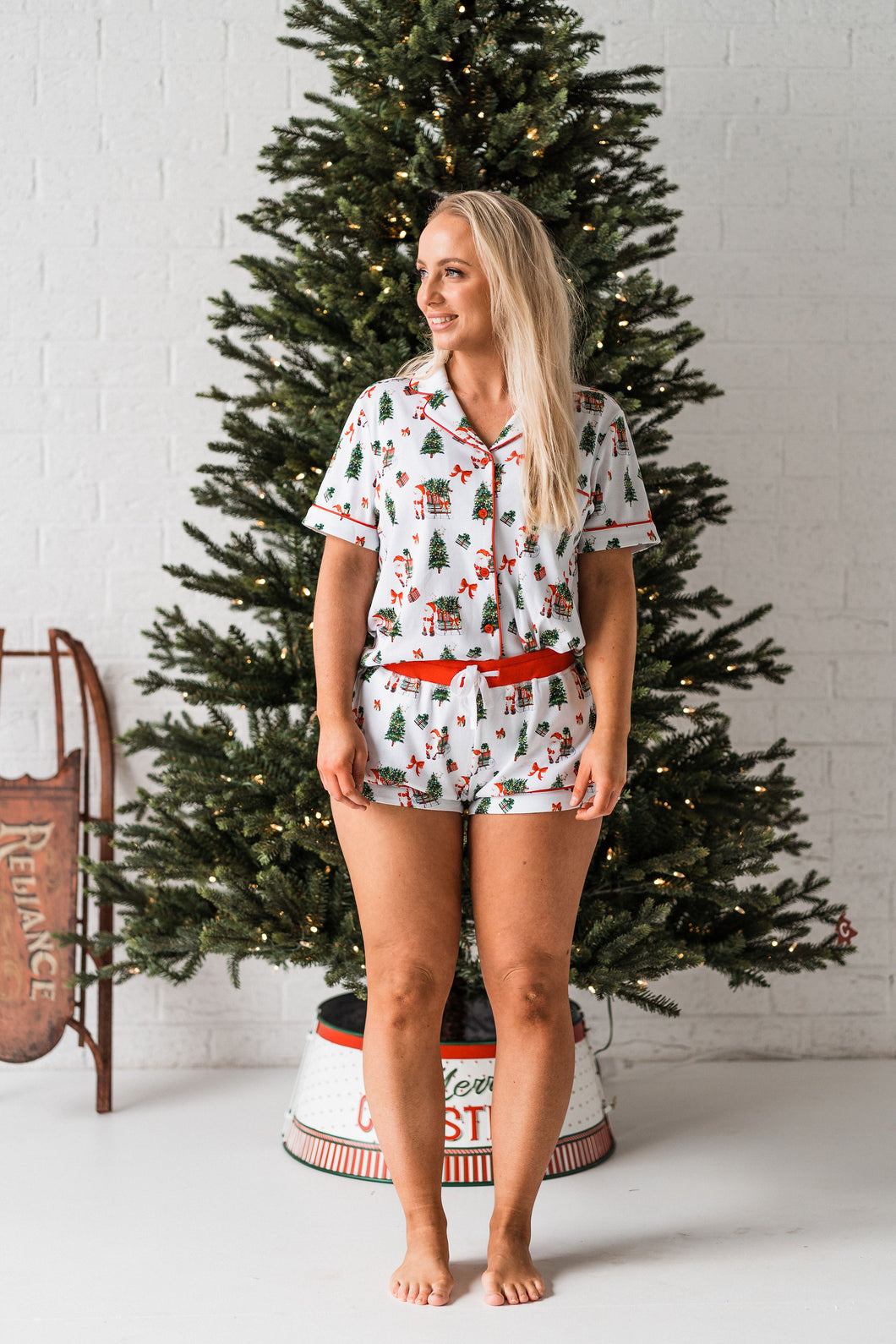 Women’s Summer Santa PJ Set - PRE ORDER (6776438390850)