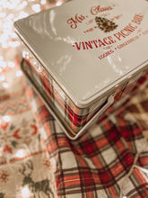 Load image into Gallery viewer, Mrs Claus’ Vintage Picnic Box (6749381328962)