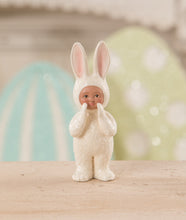 Load image into Gallery viewer, TD1131 - Chatty Sparkle Bunny (6707792281666)