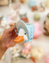 Load image into Gallery viewer, Vintage Daisy DUCK Mini Mug (4773861851202)