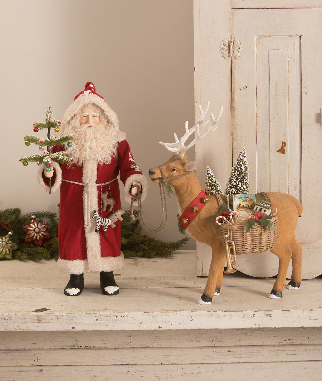TD1162 - Santa and Prancer Toy Delivery (6743936630850)