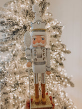 Load image into Gallery viewer, White King Nutcracker (4548620681282)