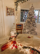 Load image into Gallery viewer, The Christmas Market Luxe Tree Storage Bag (6662164807746)