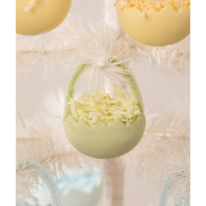 TL1339G - Cracked Egg Ornament Green (6709204090946)