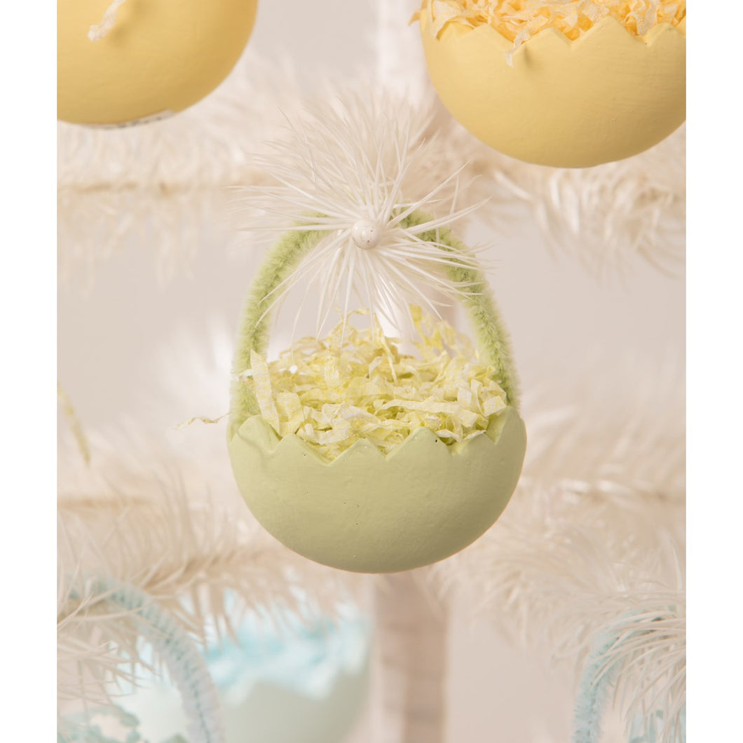 TL1339G - Cracked Egg Ornament Green (6709204090946)