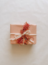 Load image into Gallery viewer, Vintage Deer Gift Tags (4433946148930)
