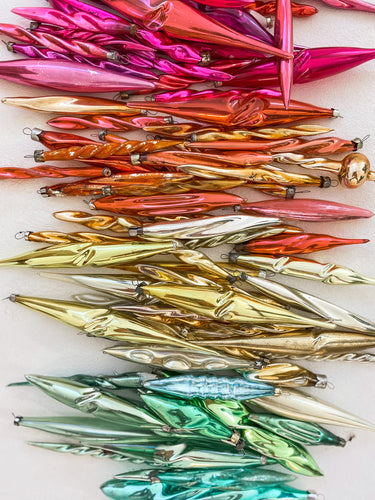 Vintage Glass - Long Swirl Assorted (4766771740738)