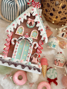 Mint and Pink Gingerbread Mansion (6825307603010)