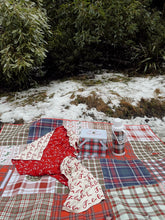 Load image into Gallery viewer, Tartan Thermo Flask 2L (6768631447618)