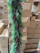 Load image into Gallery viewer, G191568 - 5&#39; Snowy Pine &amp; Cedar Garland with Berries &amp; Cones (6866255183938)