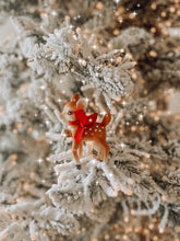 Load image into Gallery viewer, Vintage Reindeer (4433942708290)