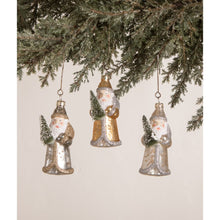 Load image into Gallery viewer, LC0655 - Silver and Gold Mini Santa Ornament Assorted (6685615063106)